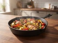 Patelnia-zeliwna-25-5-Ciezka-na-ognisko-Indukcja-Piekarnik-Gaz-Grill-HAGE-Kod-producenta-PC100A.jpg