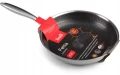 Patelnia-nierdzewna-Berretti-Fetta-28-cm-non-stick-nieprzywierajaca-plaster-Linia-Fetta.jpg