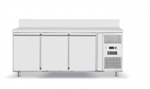 Stół chłodniczy Profi Line 3-drzwiowy z agregatem bocznym