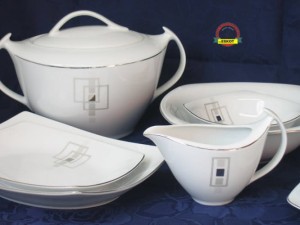 Chodzież Akcent serwis obiadowy 12/44  E635